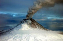 Alaska's Augustine Volcano erupting on 1/12/06